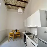 Bed and breakfast Casa Caracciolo Nápoles