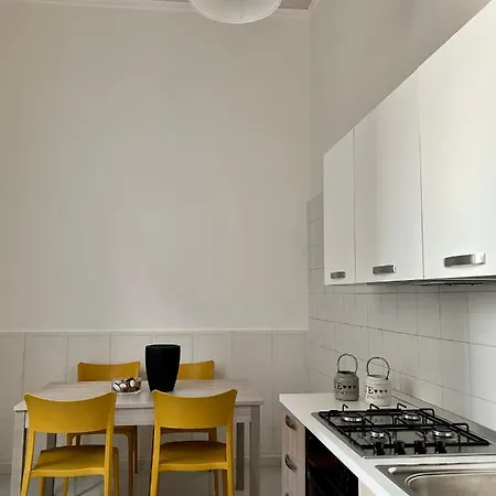 Bed & Breakfast Casa Caracciolo 3*