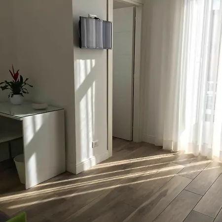 Casa Caracciolo Bed & Breakfast Naples