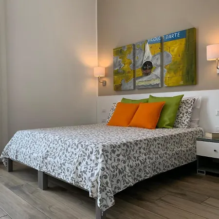 Bed & Breakfast Casa Caracciolo 4*