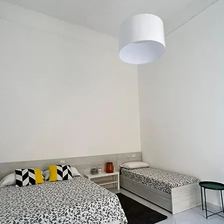 Alojamento de Acomodação e Pequeno-almoço Casa Caracciolo Nápoles