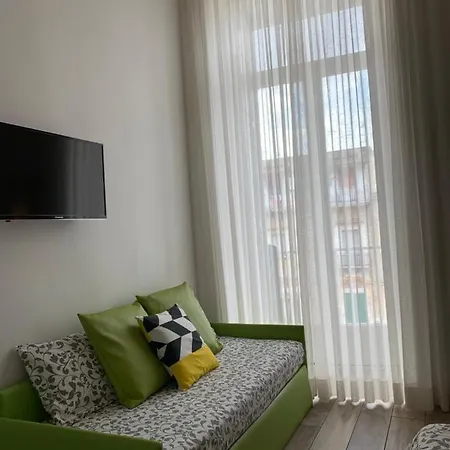 Alojamento de Acomodação e Pequeno-almoço Casa Caracciolo