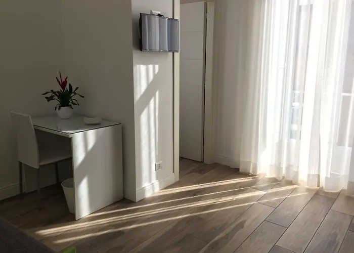 Casa Caracciolo Bed & Breakfast Neapel